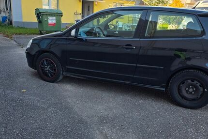 VW Polo 214.721 km 2.500 € Freiburg 79114