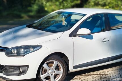 Renault Megane 139.000 km 5.900 € Annahütte 01994