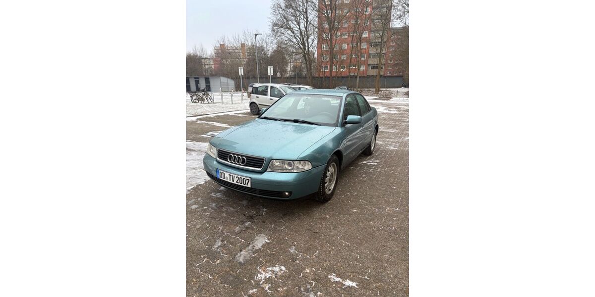 Audi A4 282.000 km 2.000 &euro; Bad Oldesloe 23843