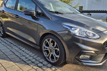 Ford Fiesta 50.000 km 13.900 &euro; Schwäbisch Gmünd 73525