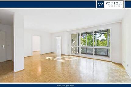 Bezugsfreie Eigentumswohnung mit Aufzug, Loggia und zwei Tiefgaragenstellplätzen