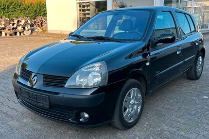 Renault Clio 144.000 km 690 &euro; Wertingen-Roggden 86637