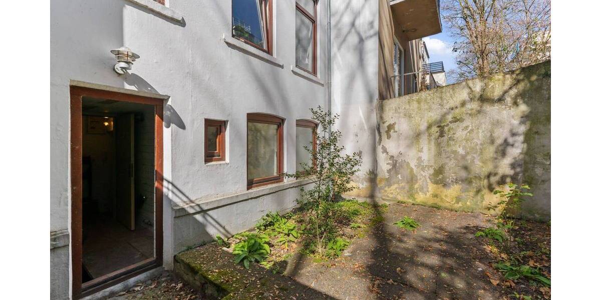 Mehrfamilienhaus, Wohnhaus Bremen Ostertor - 6 Zimmer, 172 m&sup2;, 369.000&euro; | Angebot:26258130