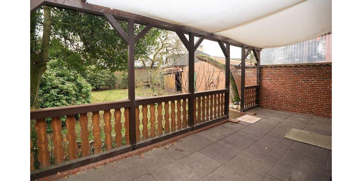 Zentral gelegenes Haus mit schönem Grundstück und Entwicklungspotenzial! 4 zimmer