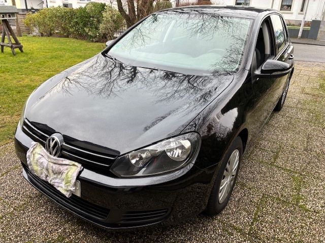 VW Golf 130.000 km 5.500 &euro; Mülheim an der Ruhr 45479