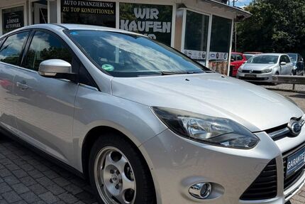 Ford Focus 128.415 km 4.980 &euro; Löhne 32584