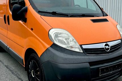 Opel Vivaro 130.000 km 7.990 &euro; Nürnberg 90409