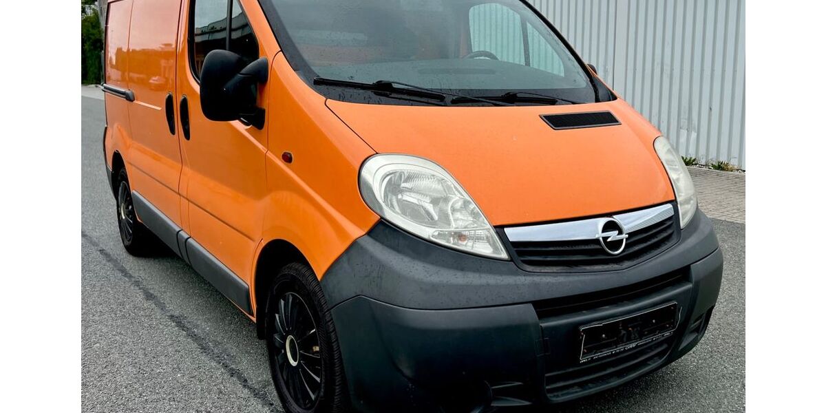 Opel Vivaro 130.000 km 7.990 &euro; Nürnberg 90409