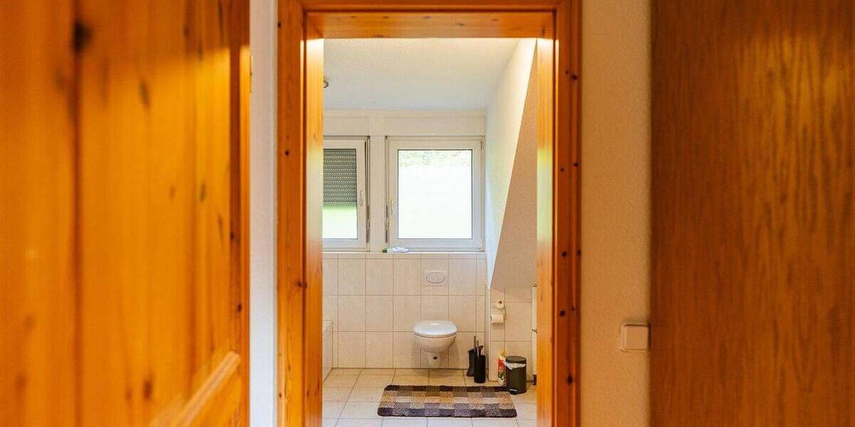 Viel Platz auf 3 Ebenen: großzügige DHH Haus Doppelgarage, PV, naturnahe Lage in Remscheid-Hasten 7 zimmer