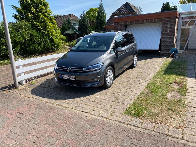 VW Touran 130.000 km 21.699 € Handorf 21447