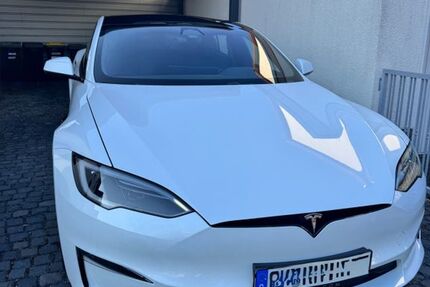 Tesla Model S 31.000 km 75.000 € Gießen 35390