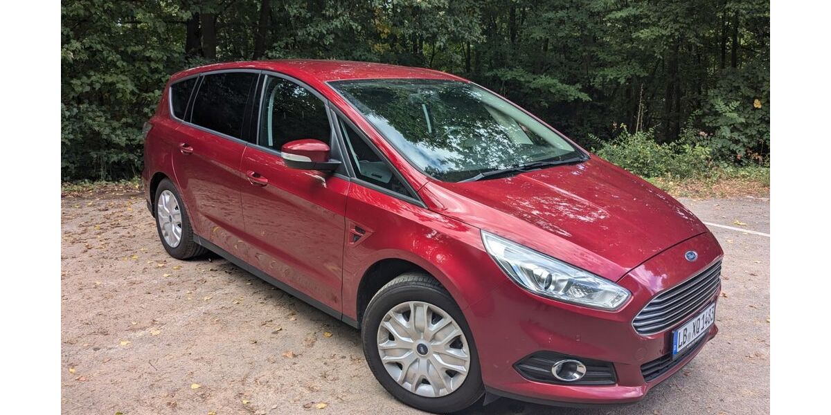 Ford S-Max 128.000 km 12.800 &euro; Affalterbach 71563