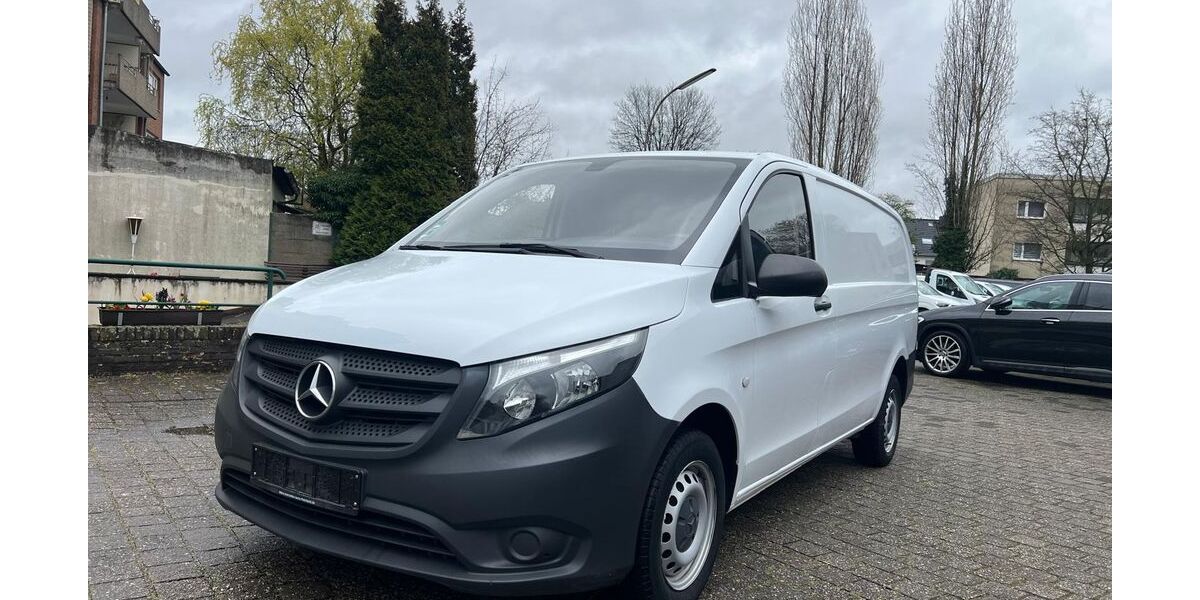 Mercedes-Benz Vito 62.768 km 12.790 &euro; Düsseldorf 40597