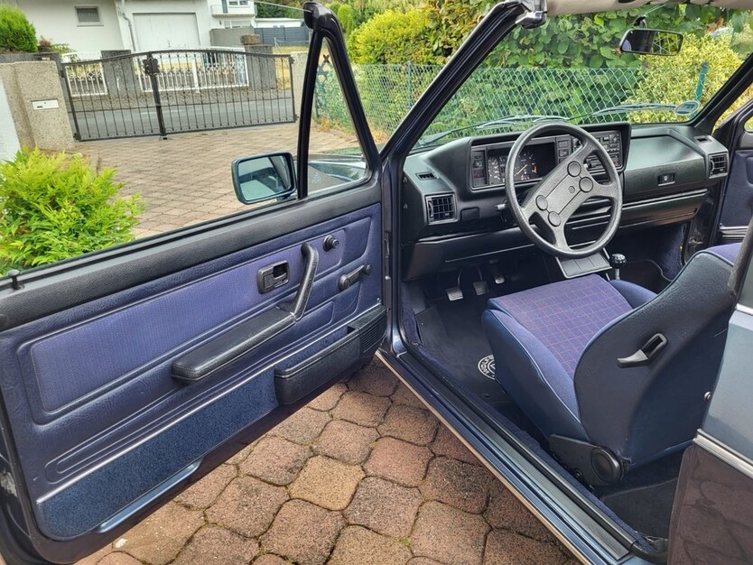 VW Golf I Cabriolet 364.000 km 8.499 € Rödermark 63322