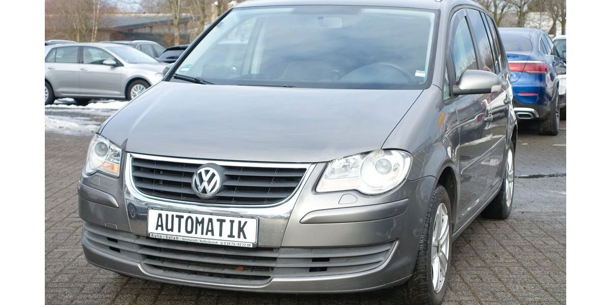 VW Touran 275.000 km 5.990 &euro; Simmerath (bei Aachen) 52152