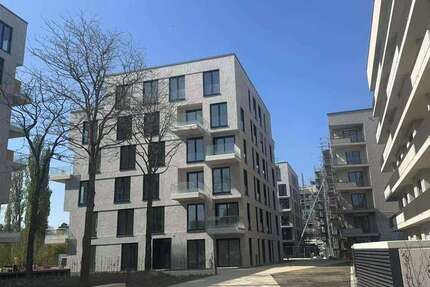Wohnung zum Mieten in Düsseldorf 1.820 € 80 m²