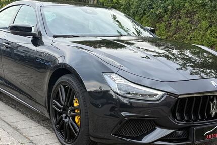 Maserati Ghibli 37.000 km 52.900 &euro; Weinheim 69469
