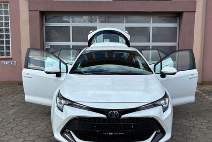 Toyota Corolla 21.268 km 20.970 &euro; Hamburg 20537