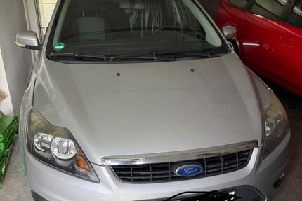 Ford Focus 142.000 km 3.500 &euro; Saal an der Donau 93342