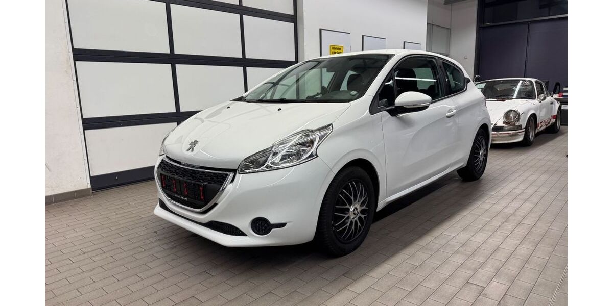 Peugeot 208 107.000 km 4.999 &euro; Weißenhorn 89264