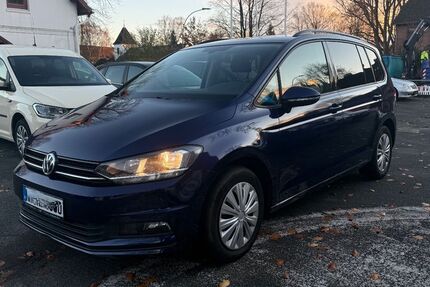 VW Touran 274.854 km 7.690 &euro; Glinde 21509