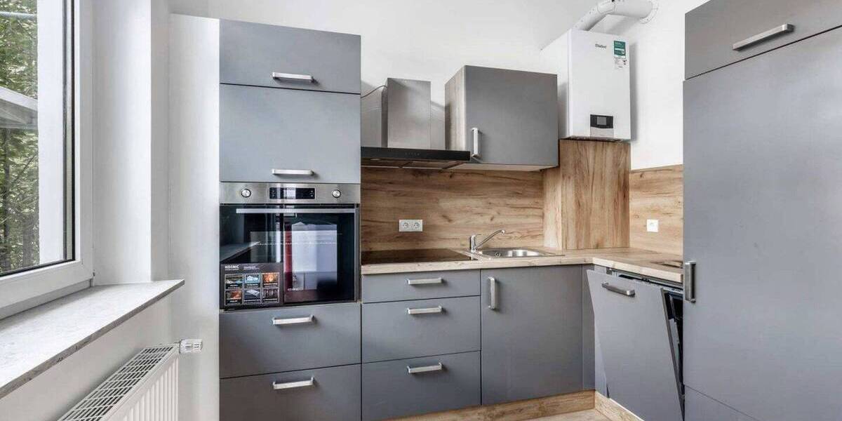 Reihenmittelhaus Bremen Hohentor - 6 Zimmer, 229 m&sup2;, 390&euro; | Angebot:26879417