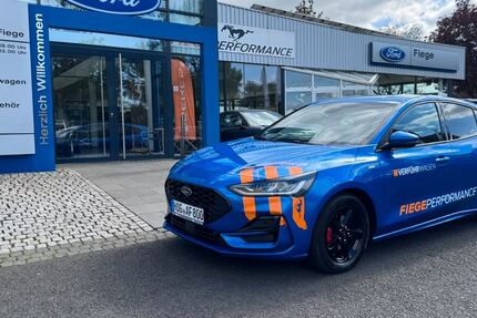 Ford Focus 34.000 km 22.950 &euro; Hofgeismar 34369