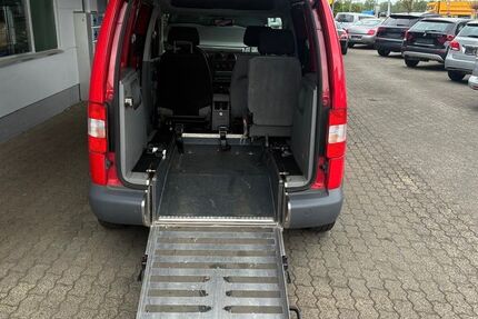 VW Caddy 100.493 km 11.900 &euro; Barmstedt 25355