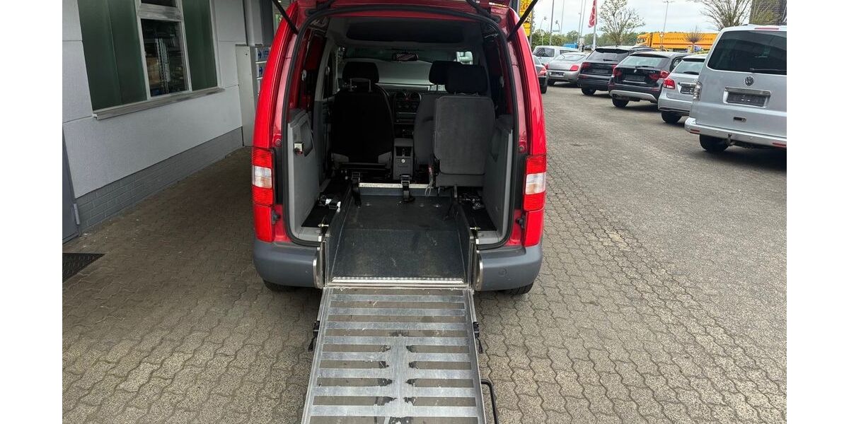 VW Caddy 100.493 km 11.900 &euro; Barmstedt 25355