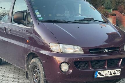 Hyundai H-1 Starex 230.000 km 1.999 &euro; Vierlinden OT Diedersdorf 15306