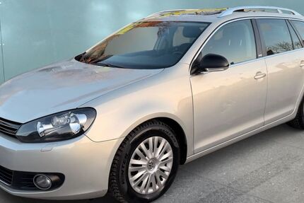VW Golf 210.000 km 2.999 &euro; München 81243