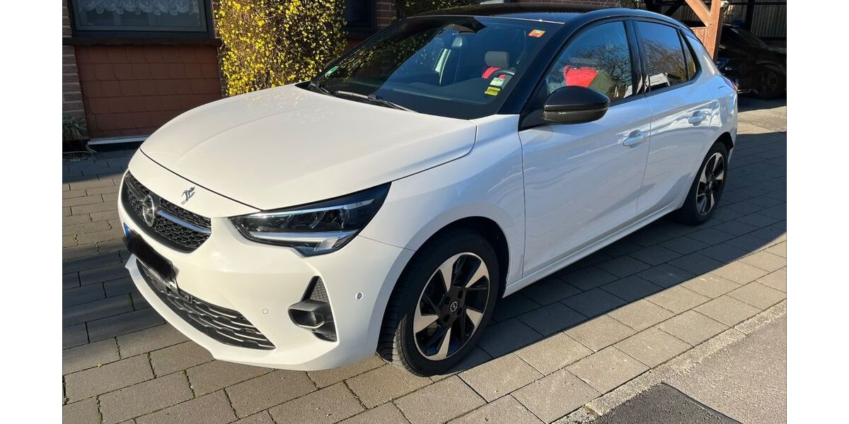 Opel Corsa 54.400 km 14.570 &euro; Bad Driburg 33014