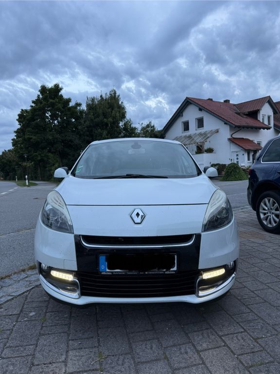 Renault Scenic 236.000 km 3.999 € Offenberg 94560