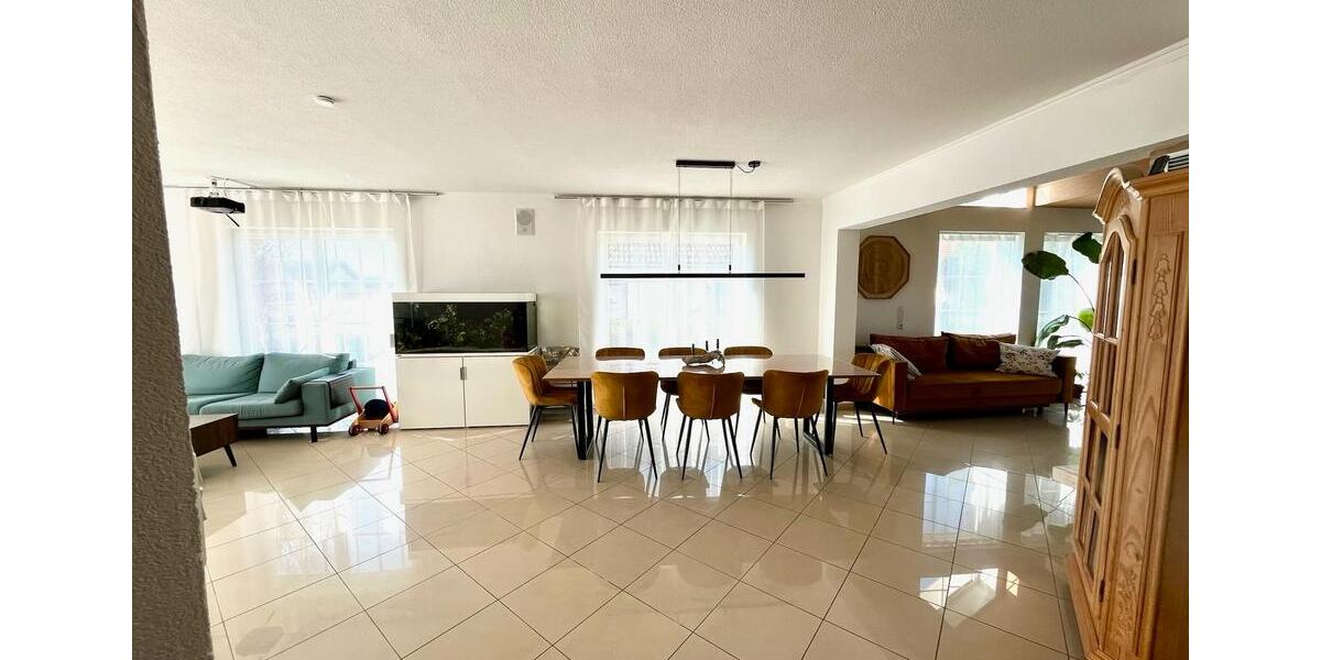 Doppelhaushälfte Ebhausen - 6 Zimmer, 220 m&sup2;, 610.000&euro; | Angebot:26013885
