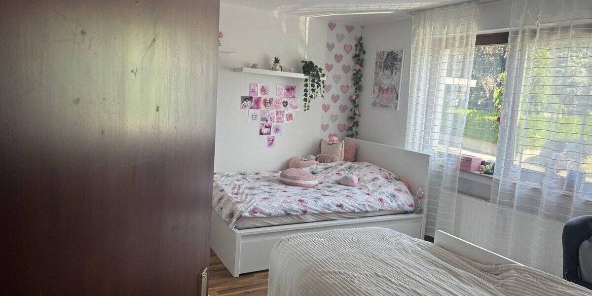 Etagenwohnung Kamen Südkamen - 3 Zimmer, 85 m&sup2;, 900&euro; | Angebot:26908896