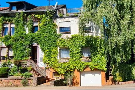 Haus Mettlach - 9 Zimmer, 175 m&sup2;, 129.000&euro; | Angebot:26979738