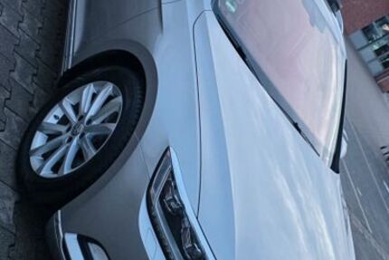 VW Passat 130.500 km 16.900 &euro; Hamm 59071