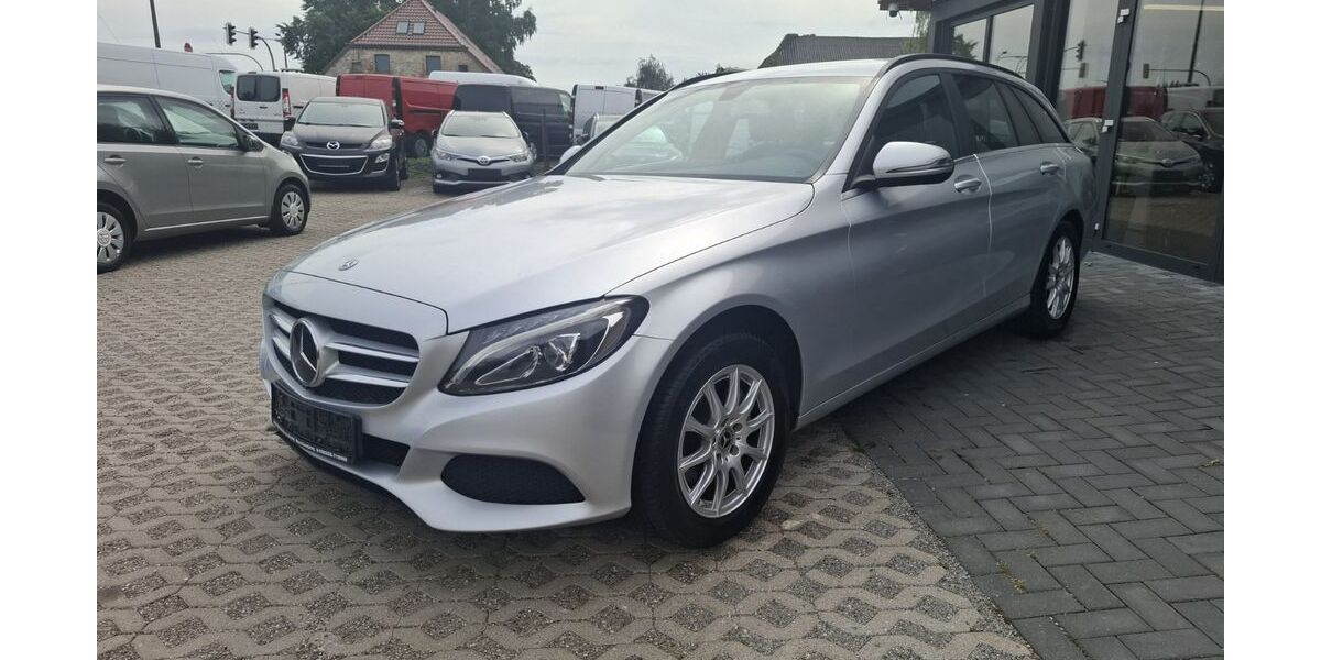 Mercedes-Benz C 220 175.134 km 17.890 &euro; Karlsburg OT Moeckow 17495