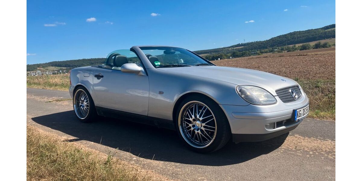 Mercedes-Benz SLK 230 134.032 km 4.300 &euro; Detter 97799