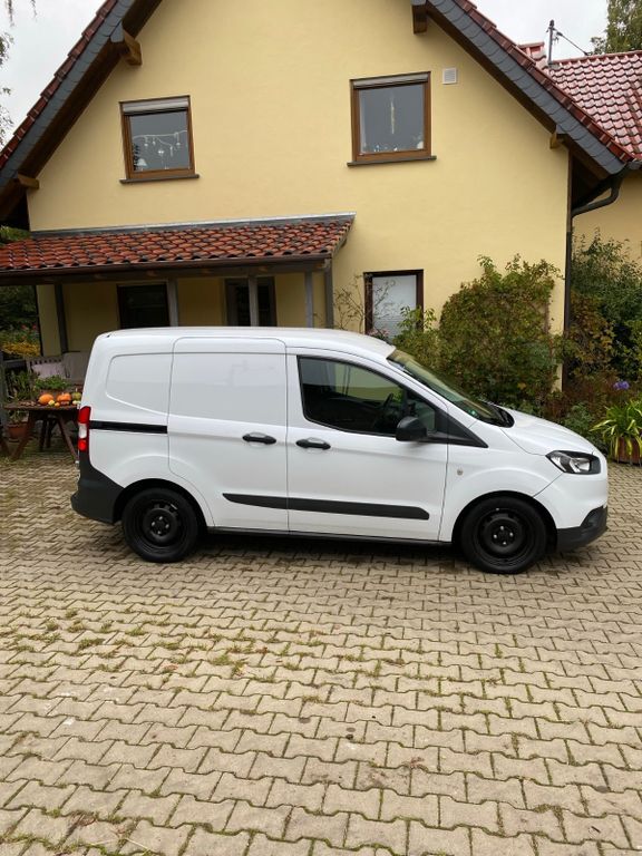 Ford Transit Courier 44.500 km 10.000 € Masburg 56761