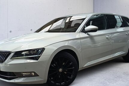 Skoda Superb 72.700 km 23.990 &euro; Freiburg im Breisgau 79108