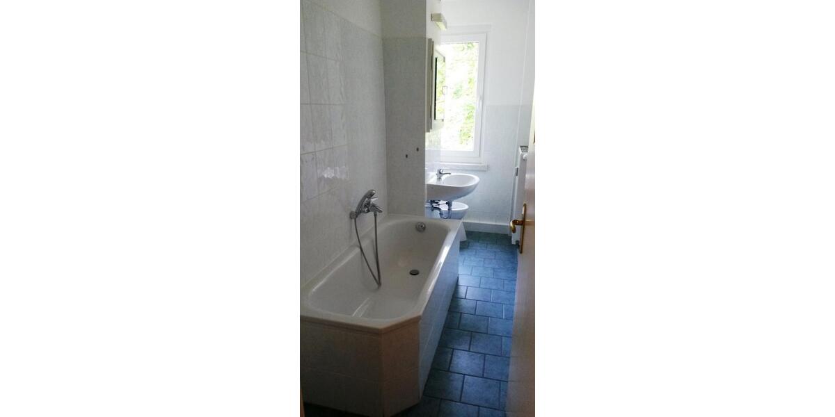Etagenwohnung Zittau - 3 Zimmer, 59 m&sup2;, 381&euro; | Angebot:26674744