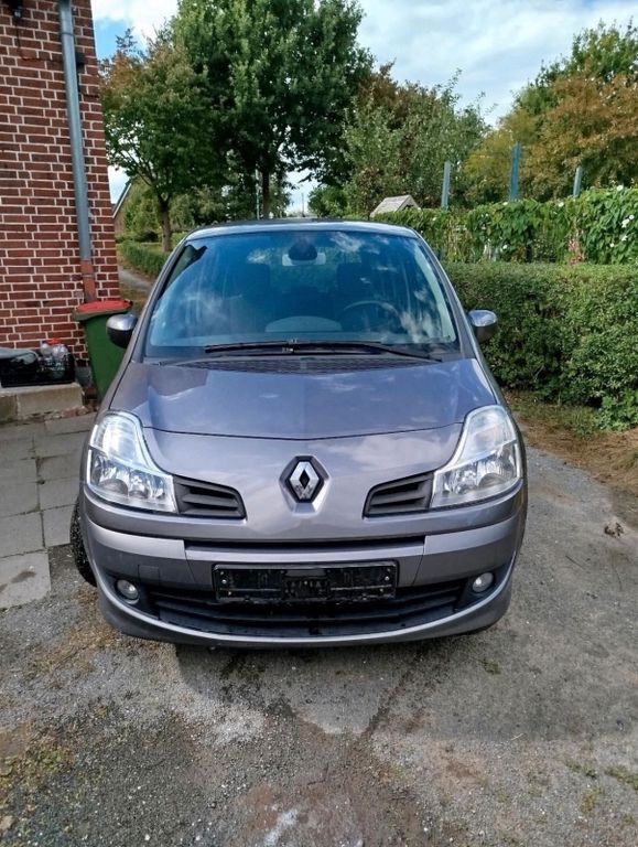 Renault Modus 86.910 km 2.500 € Hamburg 21037