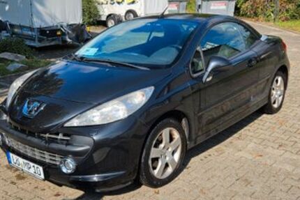 Peugeot 207 124.000 km 2.700 &euro; Lörrach 79541