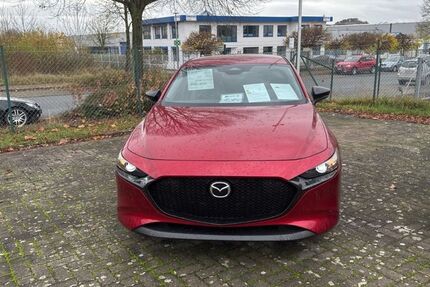 Mazda 3 7.100 km 28.540 &euro; Northeim 37154