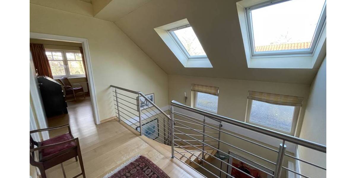 Doppelhaushälfte Friedeburg - 5 Zimmer, 164 m&sup2;, 350.000&euro; | Angebot:26203885