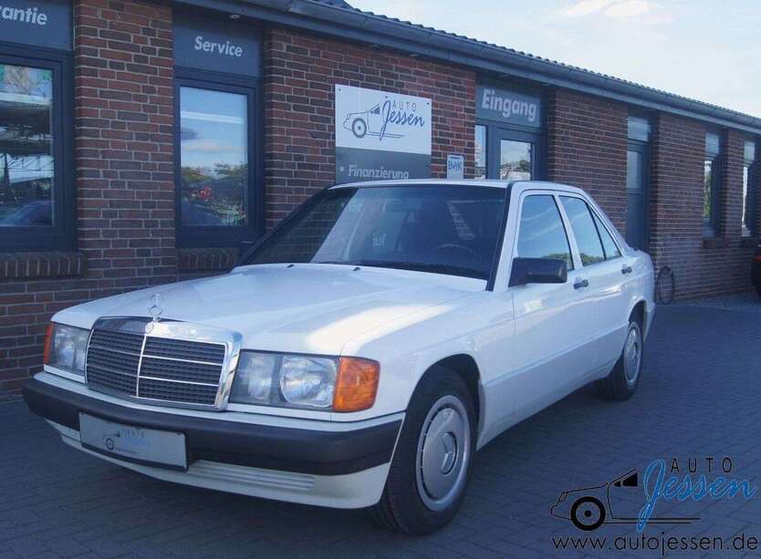 Mercedes-Benz 190 55.801 km 11.985 € Flensburg-Weiche 24941