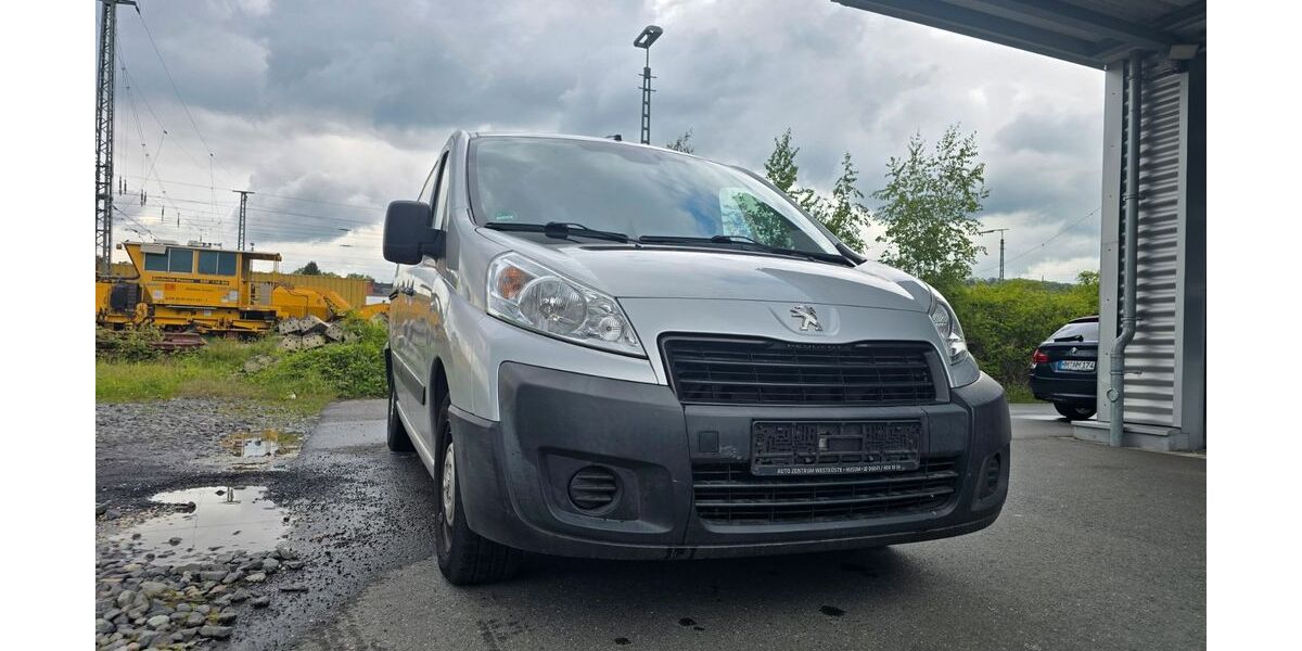 Peugeot Expert 160.250 km 7.690 &euro; Hameln 31789