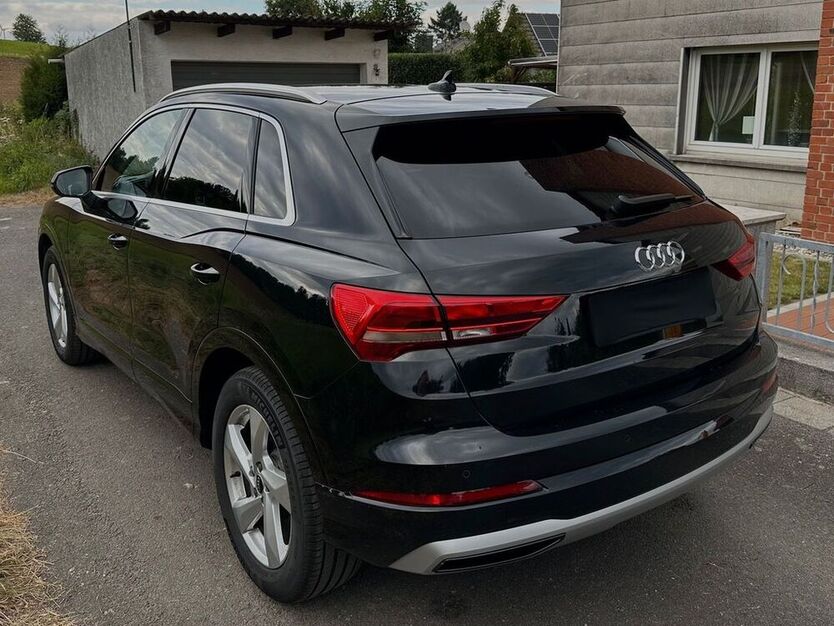 Q3