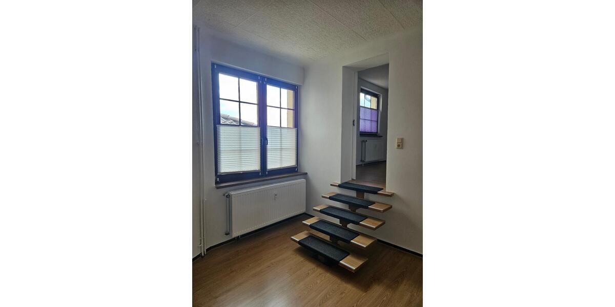 Erdgeschoßwohnung Wesenberg - 2.5 Zimmer, 84 m&sup2;, 690&euro; | Angebot:26184647